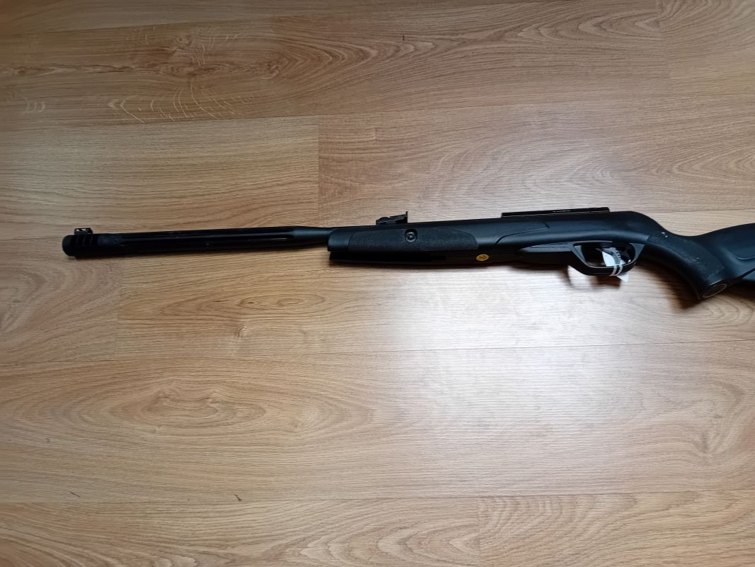 GAMO BLACK MAXXIM IGT MAC 4,5 MM AIR COMPRIME2