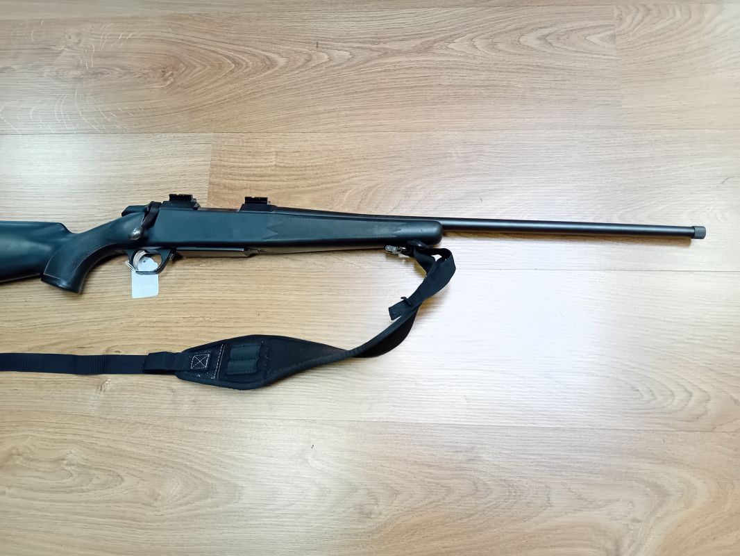 BROWNING A-BOLT 243 WIN3