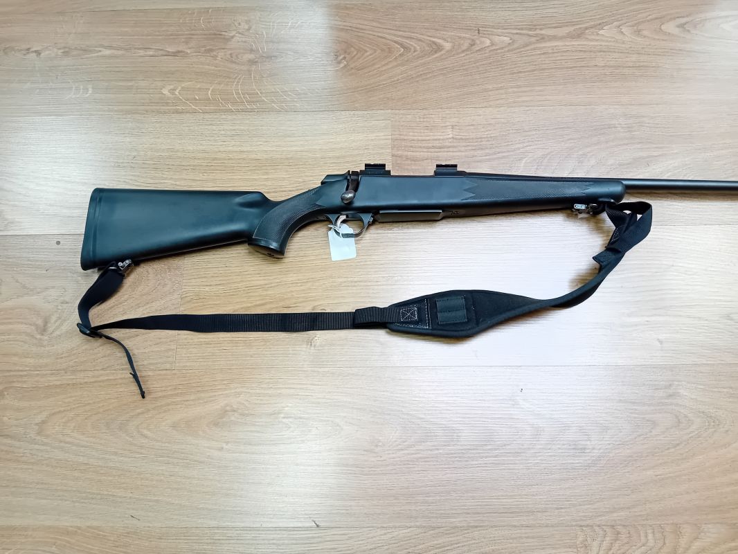 BROWNING A-BOLT 243 WIN2