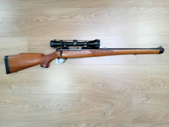 BSA CF2 CALIBRE 243 WIN