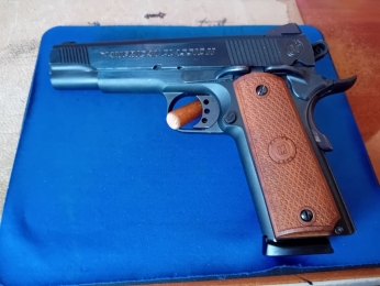1911 CLASSIC 45 AUTO