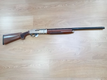 BENELLI MONTEFLTRO CALIBRE 12X76